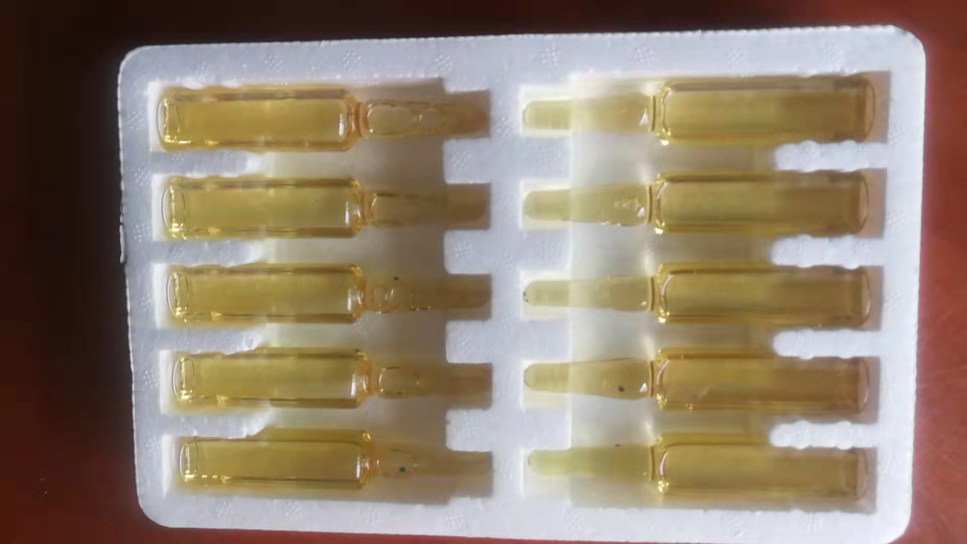 熱毒消炎康注射液，獨特的進口增效因子組方對各種動物熱毒炎癥注射后快速見效，注射一次就搞定的獸醫常備殺手锏王牌級別藥物